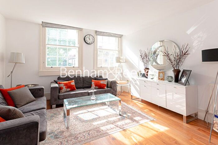 2 Bedroom Flat To Rent In Theobalds Road, City, WC1X
