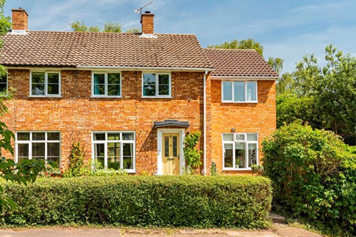 3 Bedroom Semi-Detached House For Sale In Rayfield, Welwyn Garden City, Hertfordshire, AL8