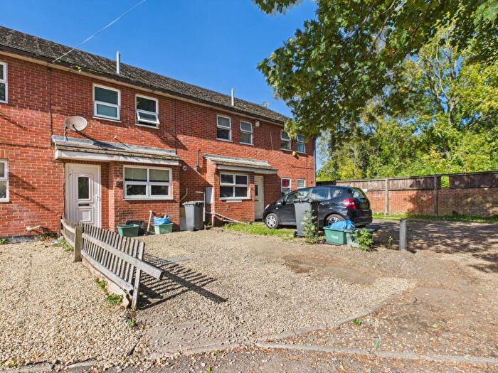 2 Bedroom Terraced House For Sale In Weston Road, GL1