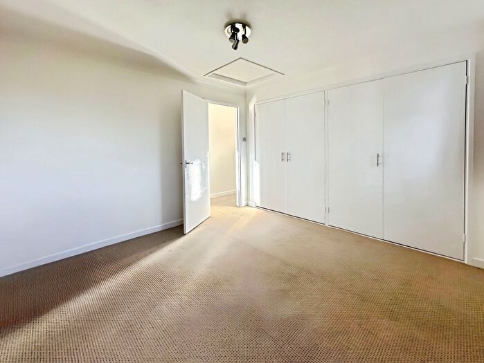 5 Bedroom House To Rent In Little Walden Road, Saffron Walden, CB10