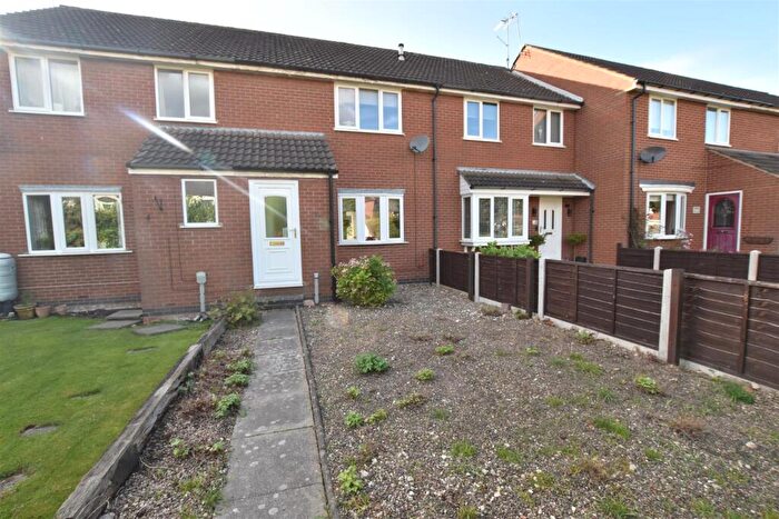 2 Bedroom Town House For Sale In Ferry Court, Brough, HU15
