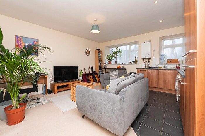 1 Bedroom Flat For Sale In Flat, Valma Court, Dundridge Lane, Bristol, BS5
