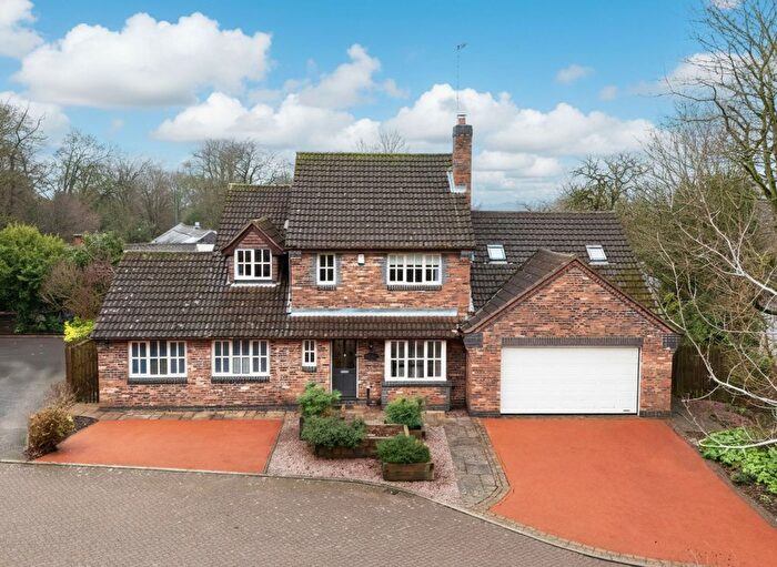 4 Bedroom Detached House For Sale In Ashwell Court, Woodthorpe, Nottingham, NG5