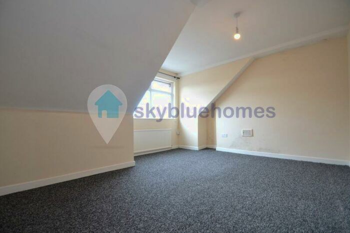 3 Bedroom Terraced House To Rent In Melbourne Road, Leicester, LE2