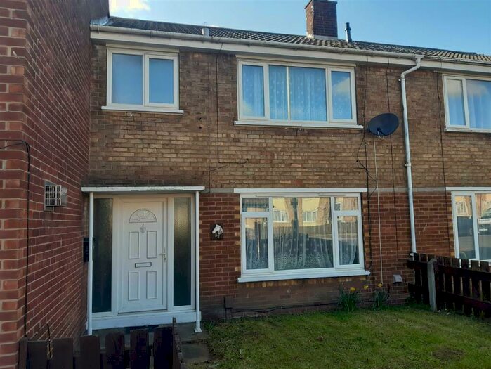 3 Bedroom Terraced House To Rent In Coventry Close, Scunthorpe, DN17