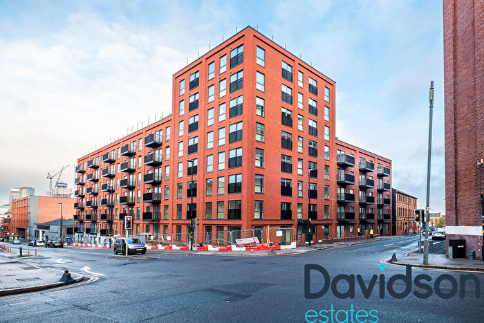 2 Bedroom Apartment To Rent In The Burj, Green Street, B12