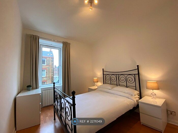 1 Bedroom Flat To Rent In Smithfield Street, Edinburgh, EH11