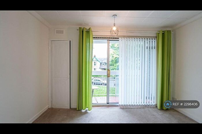 2 Bedroom Flat To Rent In Northland Drive, Glasgow, G14