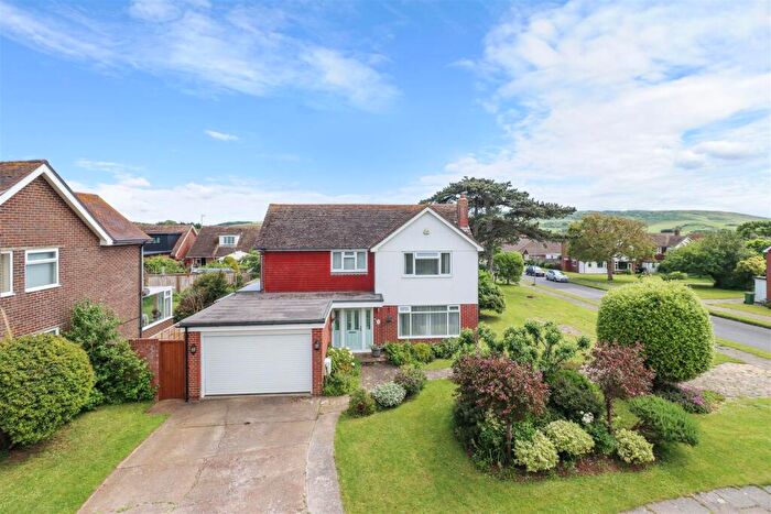 4 Bedroom Detached House For Sale In Kingston Green, Seaford, BN25