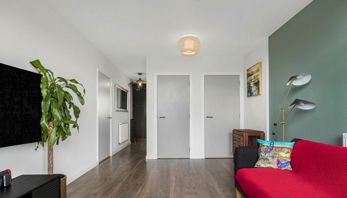 2 Bedroom Flat To Rent In , E16