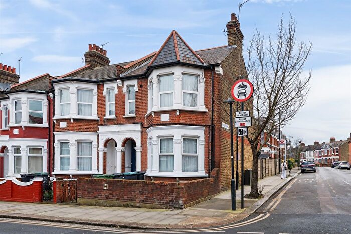 1 Bedroom Flat For Sale In Broadwater Road, London, N17