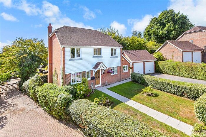 4 Bedroom Detached House For Sale In High Meadow, Northiam, Rye, East Sussex, TN31