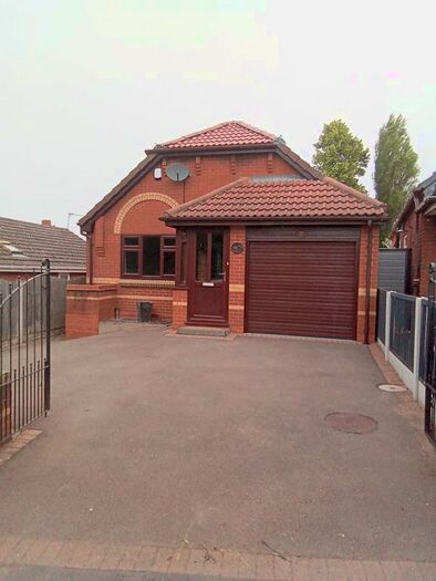 2 Bedroom Detached Bungalow To Rent In Perry Park Road, Rowley Regis, B65