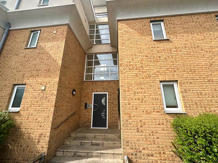 2 Bedroom Flat To Rent In Castle Road, Whiststable, CT5