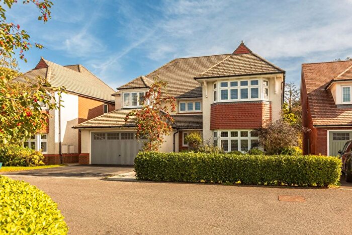 4 Bedroom Detached House For Sale In White Knight Gardens, Bishopston, Swansea, SA3