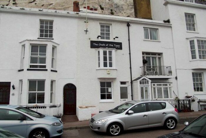 1 Bedroom Flat To Rent In Athol Terrace, Dover, CT16