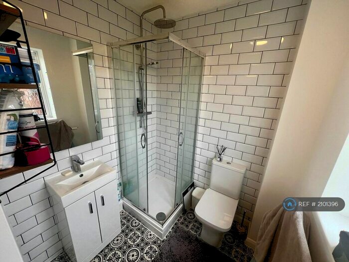 4 Bedroom Terraced House To Rent In Cudworth Drive, Mapperley, Nottingham, NG3