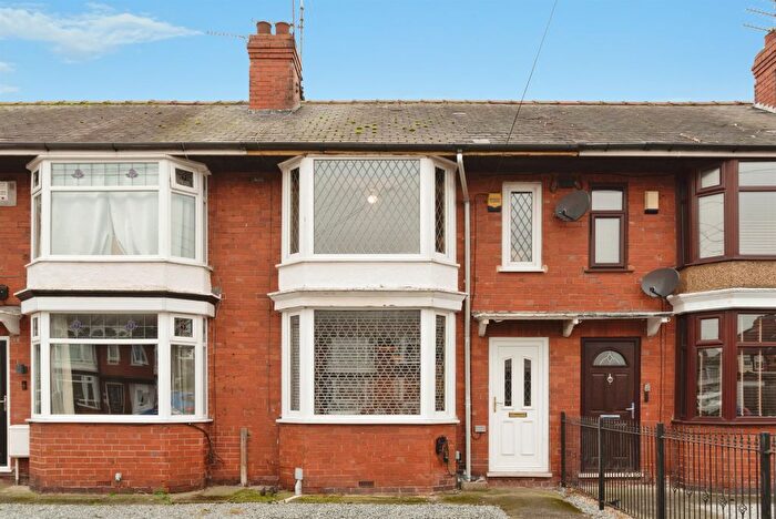 3 Bedroom Terraced House For Sale In Nelson Road, Hull, HU5
