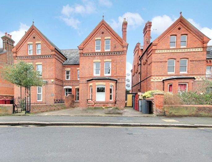 Apartment For Sale In Castle Crescent, Reading, RG1