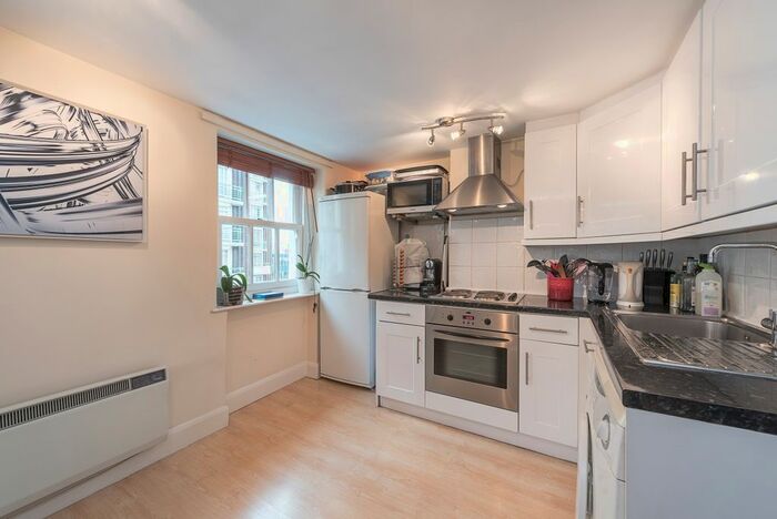 2 Bedroom Flat To Rent In Melcombe Street, London, NW1