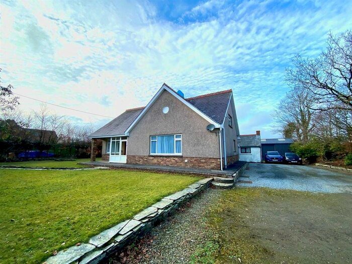 4 Bedroom Detached Bungalow For Sale In Efailwen, Clynderwen, SA66