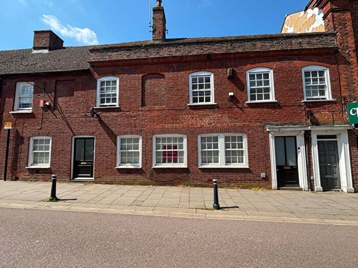 2 Bedroom Apartment For Sale In High Street, Royston, SG8