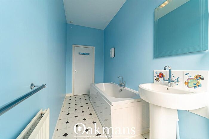 1 Bedroom Flat To Rent In Carlyle Road, Edgbaston, Birmingham, B16