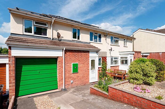 4 Bedroom Semi-Detached House For Sale In Greenway, Crediton, EX17
