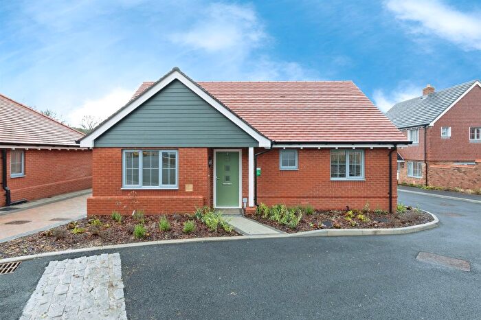 2 Bedroom Detached Bungalow For Sale In Edmondsham Road, Verwood, BH31