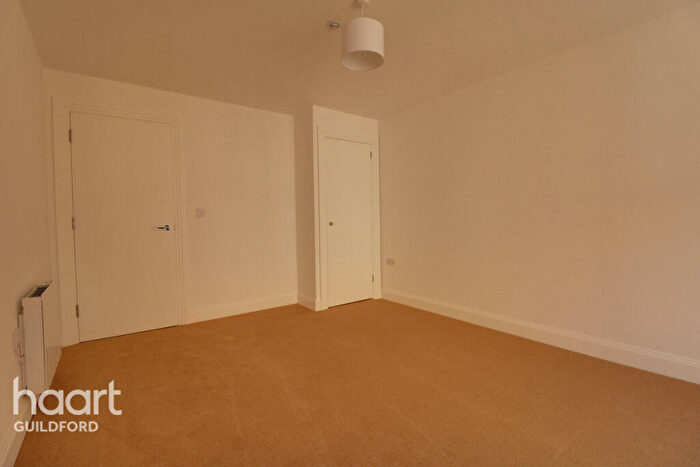 1 Bedroom Flat To Rent In Sydenham Road, Guildford, GU1