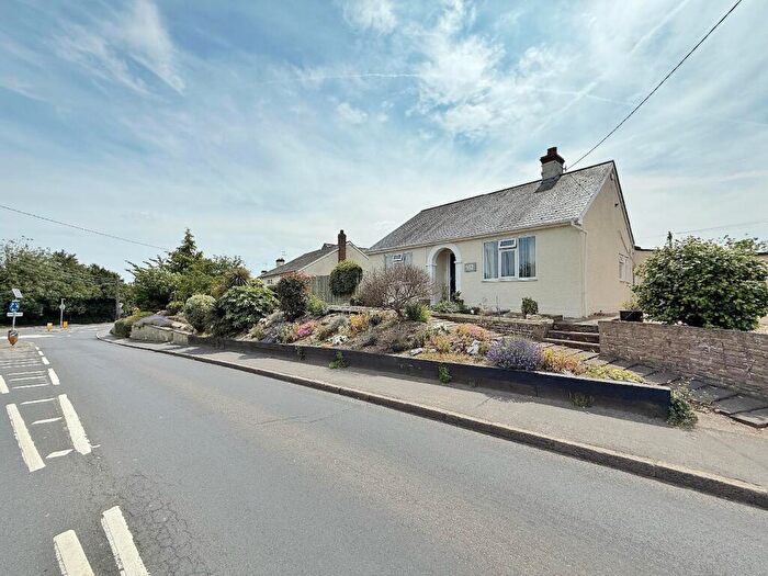 3 Bedroom Detached Bungalow For Sale In Colchester Road, Halstead, CO9
