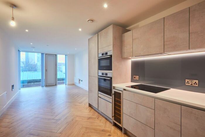 1 Bedroom Apartment To Rent In Victoria Residence, M15