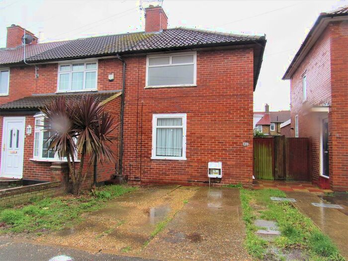 2 Bedroom End Of Terrace House To Rent In Titchfield Road, Carshalton, Surrey, SM5