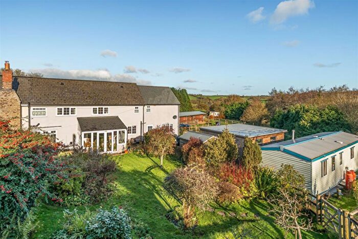 5 Bedroom Semi Detached House For Sale In Beaford, Winkleigh, EX19