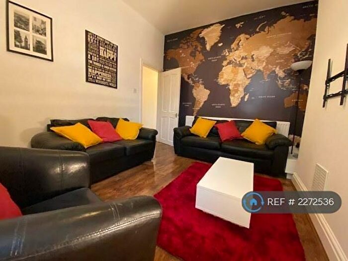 5 Bedroom Terraced House To Rent In Ashford Street, Stoke-On-Trent, ST4