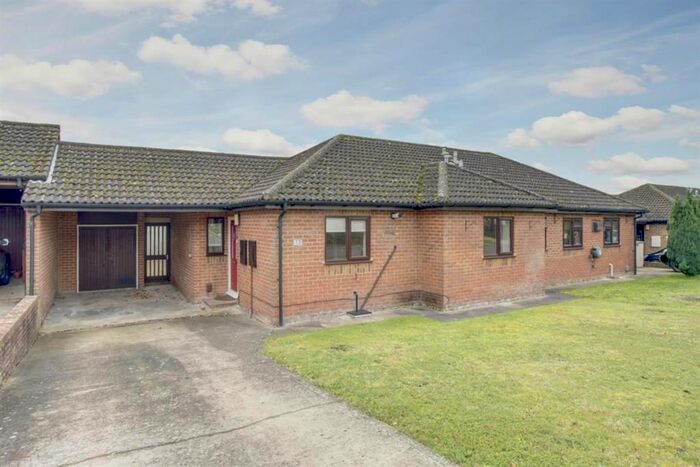 2 Bedroom Bungalow For Sale In Dane Close, Amersham, Buckinghamshire HP7