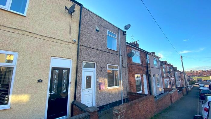 2 Bedroom Property To Rent In Queen Street, Pilsley, Chesterfield, S45