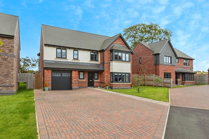 4 Bedroom Detached House For Sale In Hamlet Court, Woodlands Manor, Medburn, Newcastle Upon Tyne, NE20