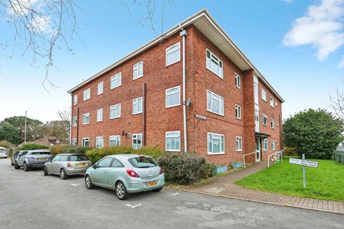 2 Bedroom Flat For Sale In Poole Road, Upton, Poole, Dorset, BH16