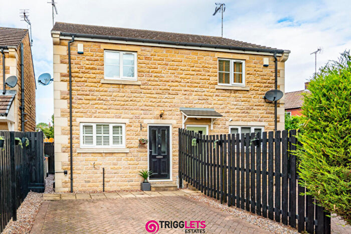 2 Bedroom Semi Detached House For Sale In Oaken Royd Croft, Elsecar, S74