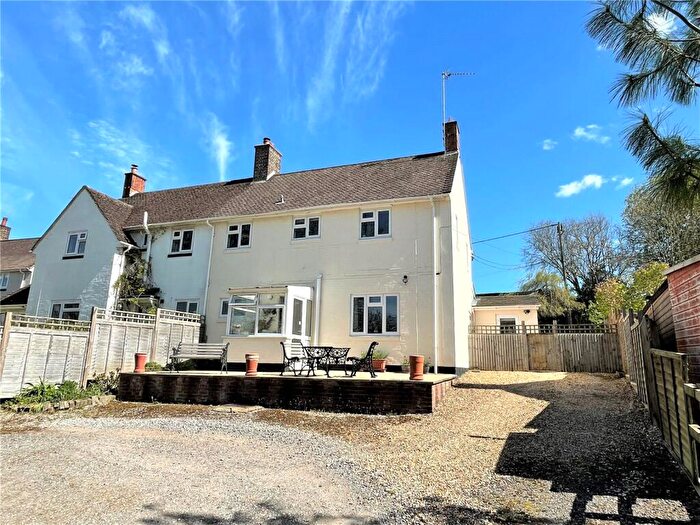 3 Bedroom Semi Detached House For Sale In Mintys Hill, Rockbourne, Fordingbridge, Hampshire, SP6