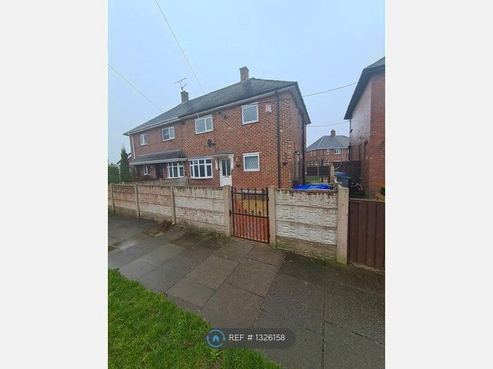 3 Bedroom Semi-Detached House To Rent In Wimborne Avenue, Stoke-On-Trent, ST3