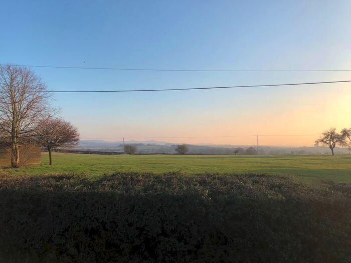3 Bedroom Semi-Detached House To Rent In Preston Wynne, Hereford HR1