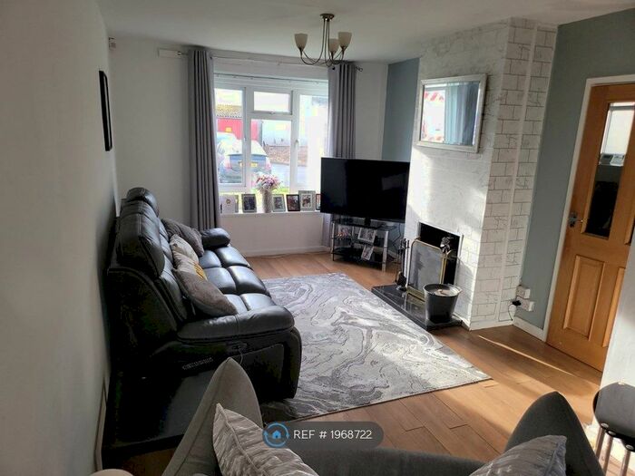 2 Bedroom Semi-Detached House To Rent In Frisby Road, Coventry, CV4