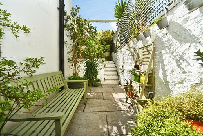 1 Bedroom Flat For Sale In Edward Street, Brighton, BN2