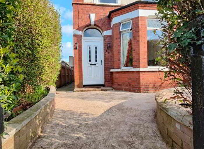 4 Bedroom Detached House For Sale In Ballygomartin Road, Belfast, BT13