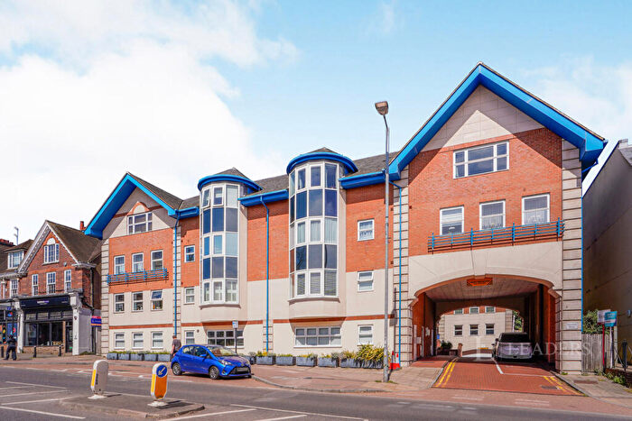2 Bedroom Flat To Rent In Warwick House, - London Road, St. Albans, AL1