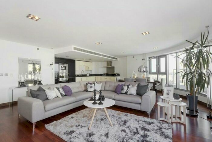 2 Bedroom Apartment To Rent In Orbis Wharf, Battersea, SW11