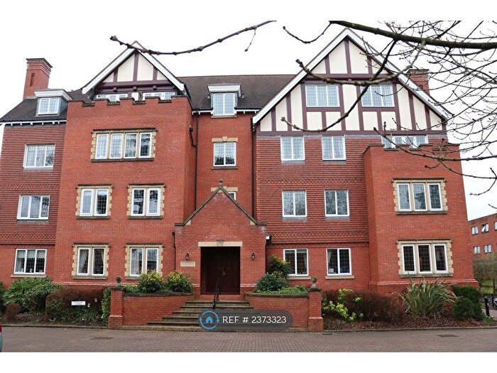 2 Bedroom Flat To Rent In Aragon House, Coventry, CV3