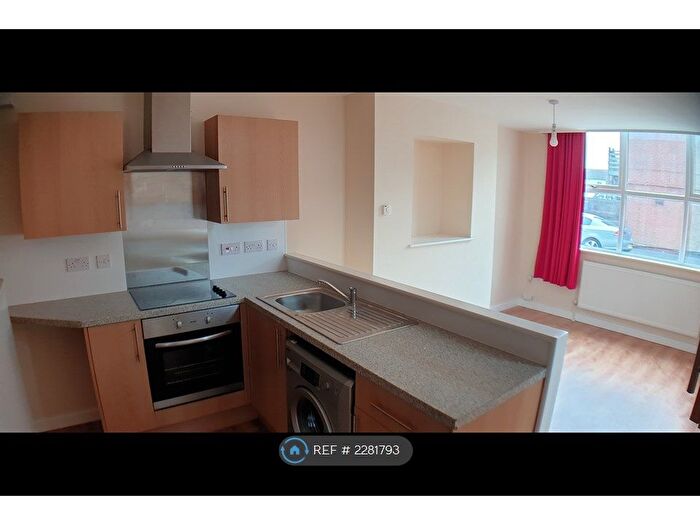 2 Bedroom Flat To Rent In Casey Lane, Burton-On-Trent, DE14